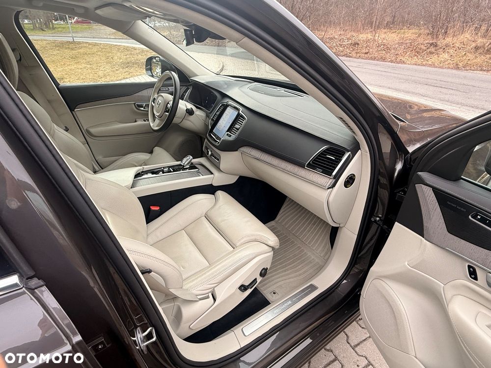 Volvo XC 90 T8 AWD Plug-In Hybrid Ultimate Bright 7os - 15