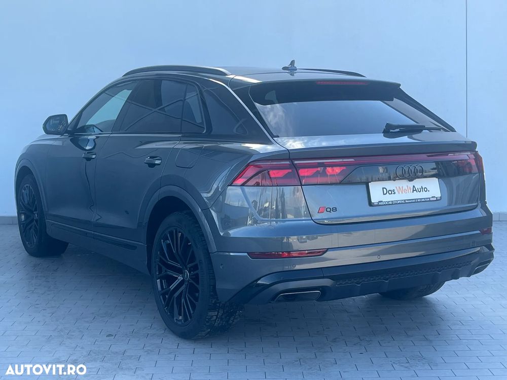 Audi Q8 - 24