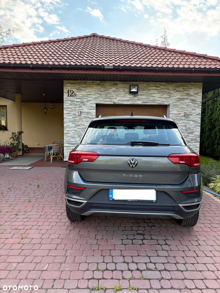 Volkswagen T-Roc 2021 photo 2
