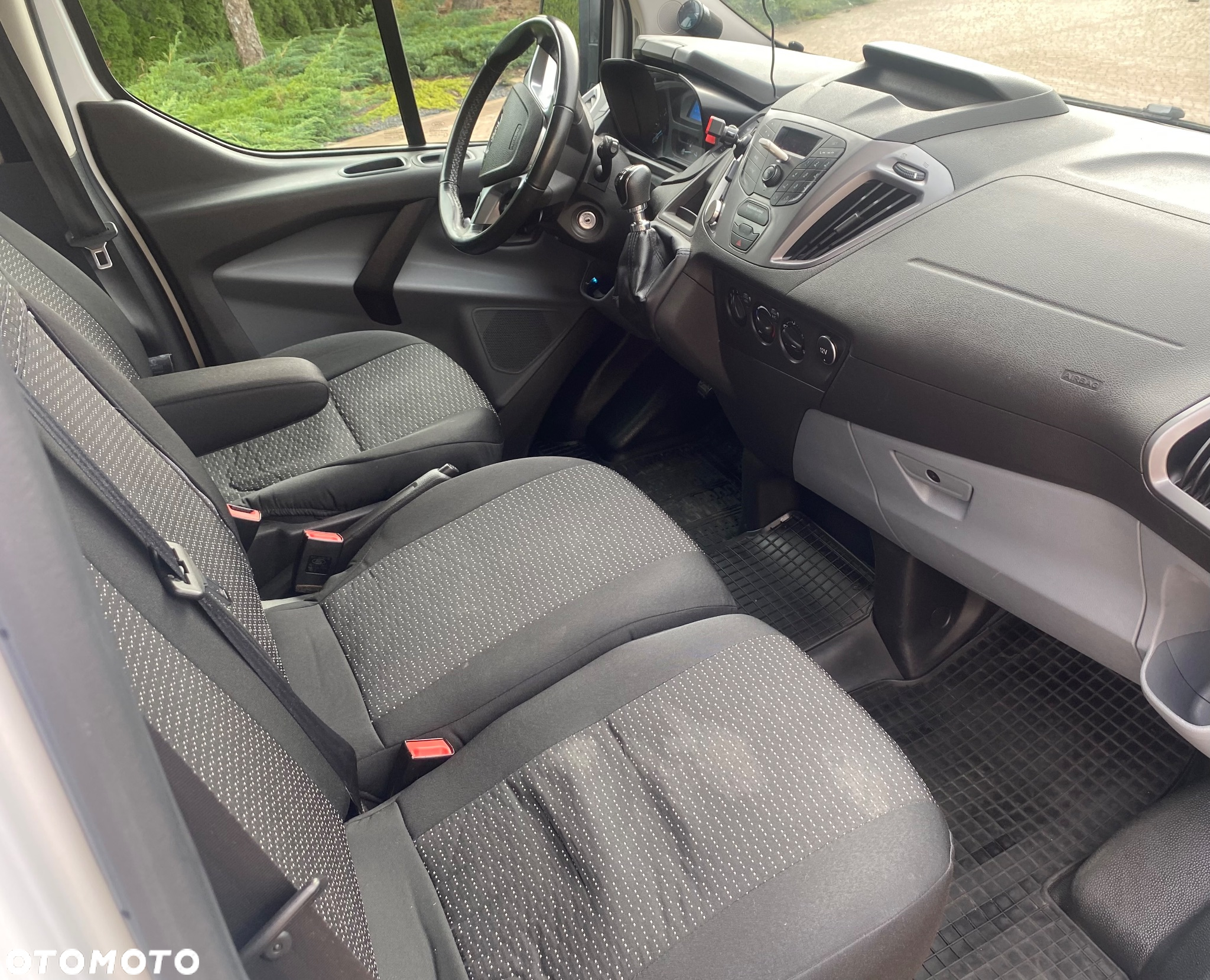 Ford Transit Custom - 11