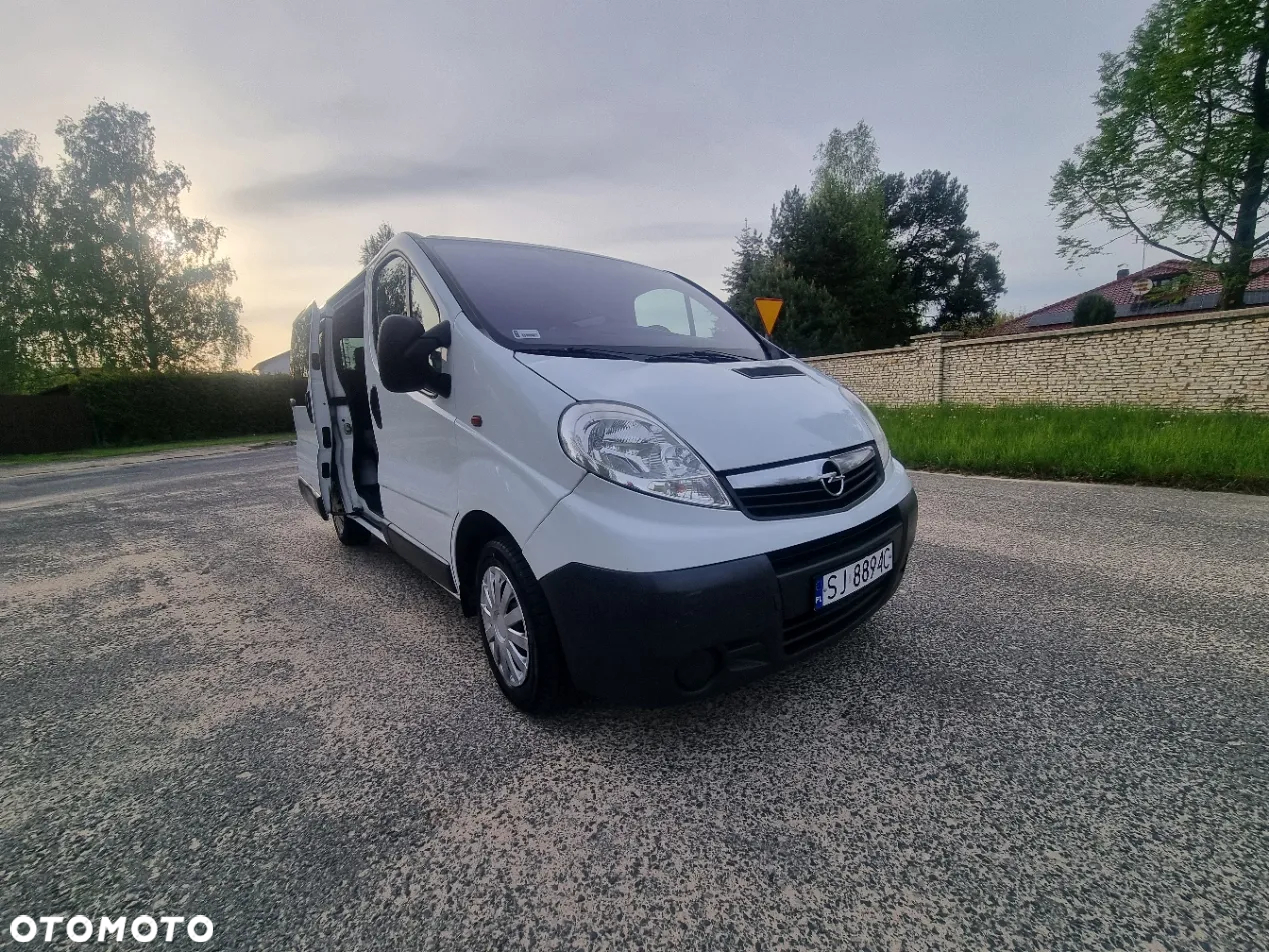 Opel Vivaro - 17