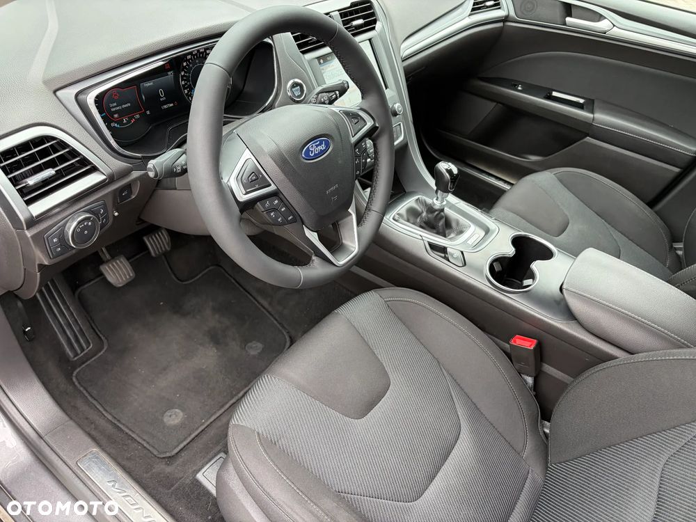 Ford Mondeo 2.0 TDCi Titanium - 9