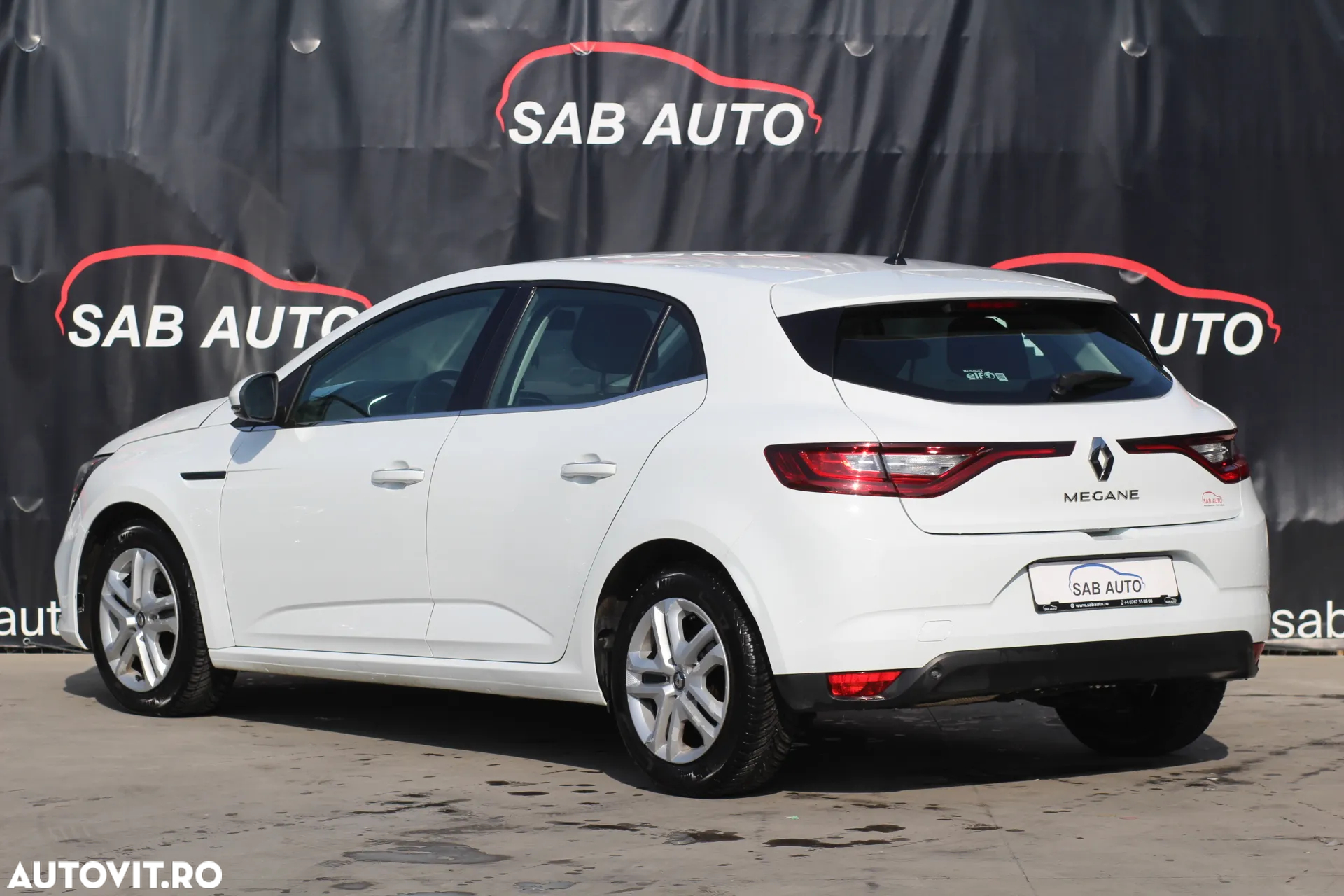 Renault Megane BLUE dCi Business - 19