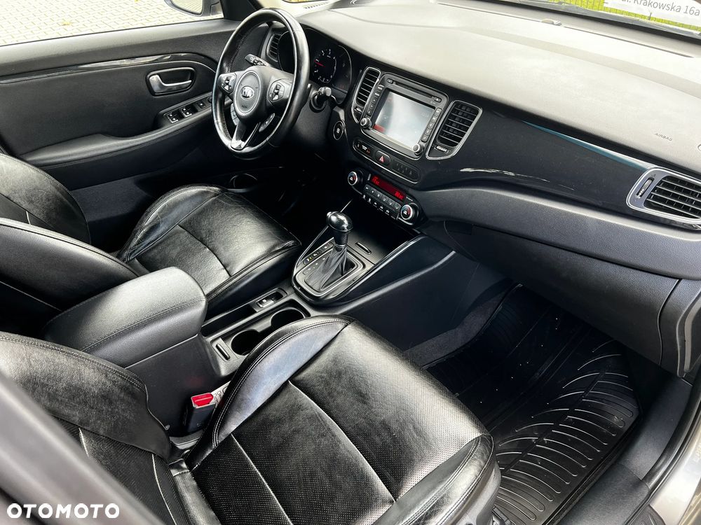 Kia Carens 1.7 CRDi XL 7os - 15
