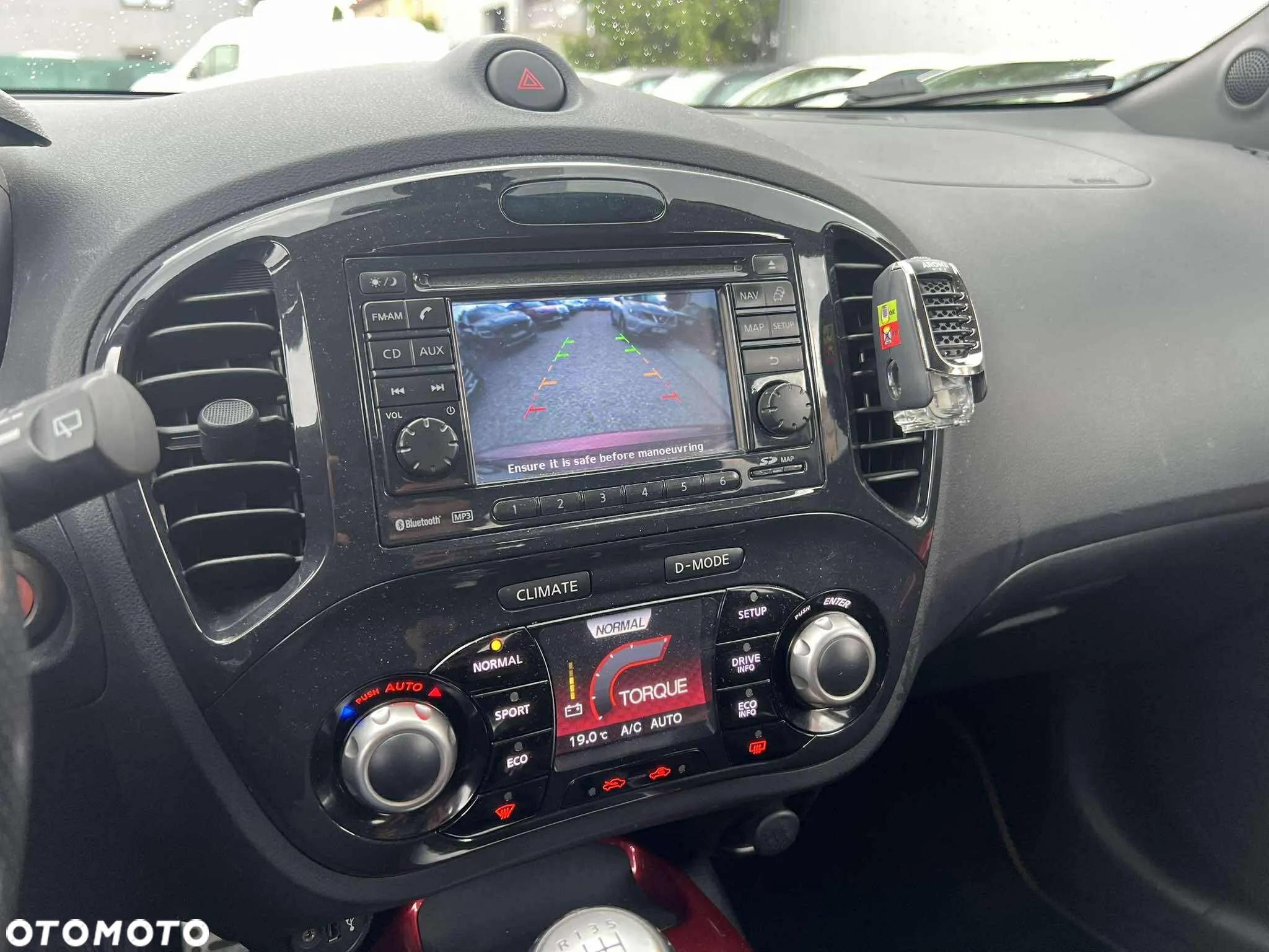 Nissan Juke 1.6 DIG-T Tekna - 17