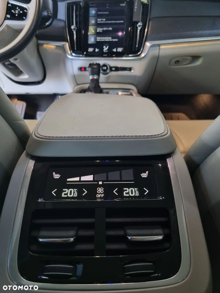 Volvo V90 Cross Country T6 AWD Geartronic - 14