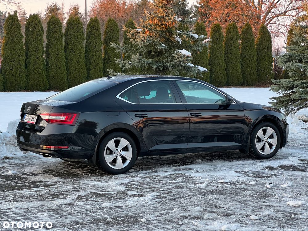 Skoda Superb 2.0 TSI 4x4 Style DSG - 9