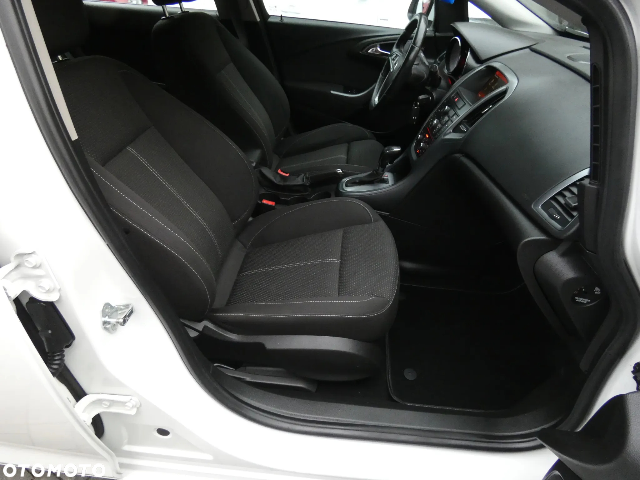 Opel Astra 1.4 Turbo Automatik Design Edition - 35