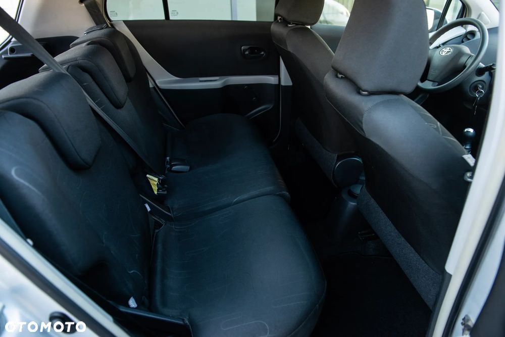 Toyota Yaris 1.0 VVT-i Comfort - 22