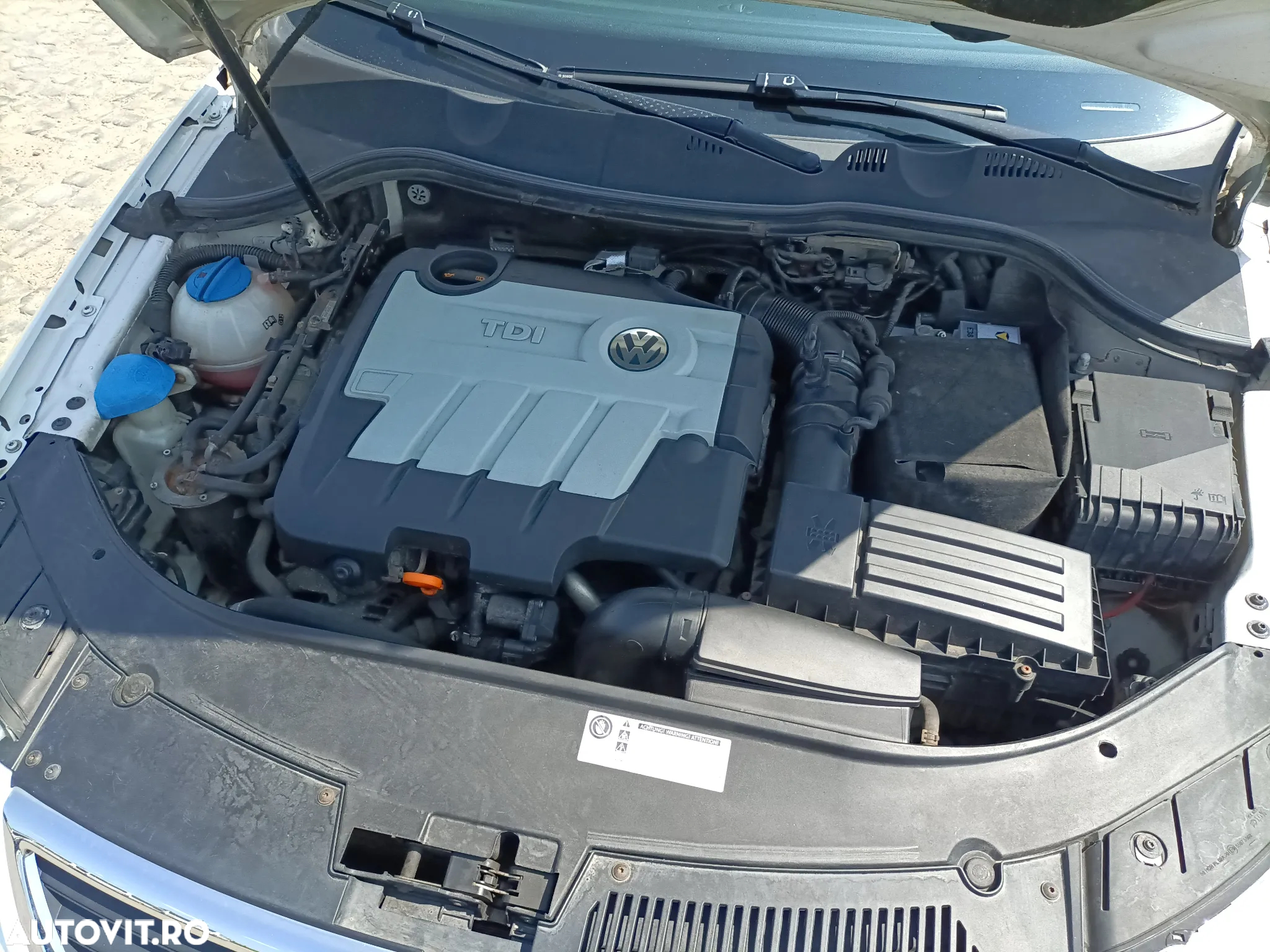 Volkswagen Passat Variant 2.0 TDI Highline DPF - 11