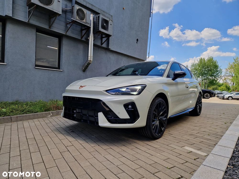 Cupra Leon 1.5 eTSI mHEV DSG - 3
