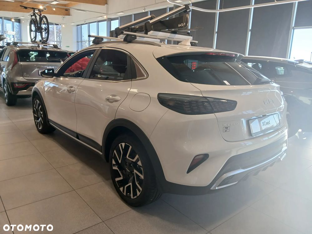 Kia XCeed 1.6 T-GDI Tribute DCT - 2