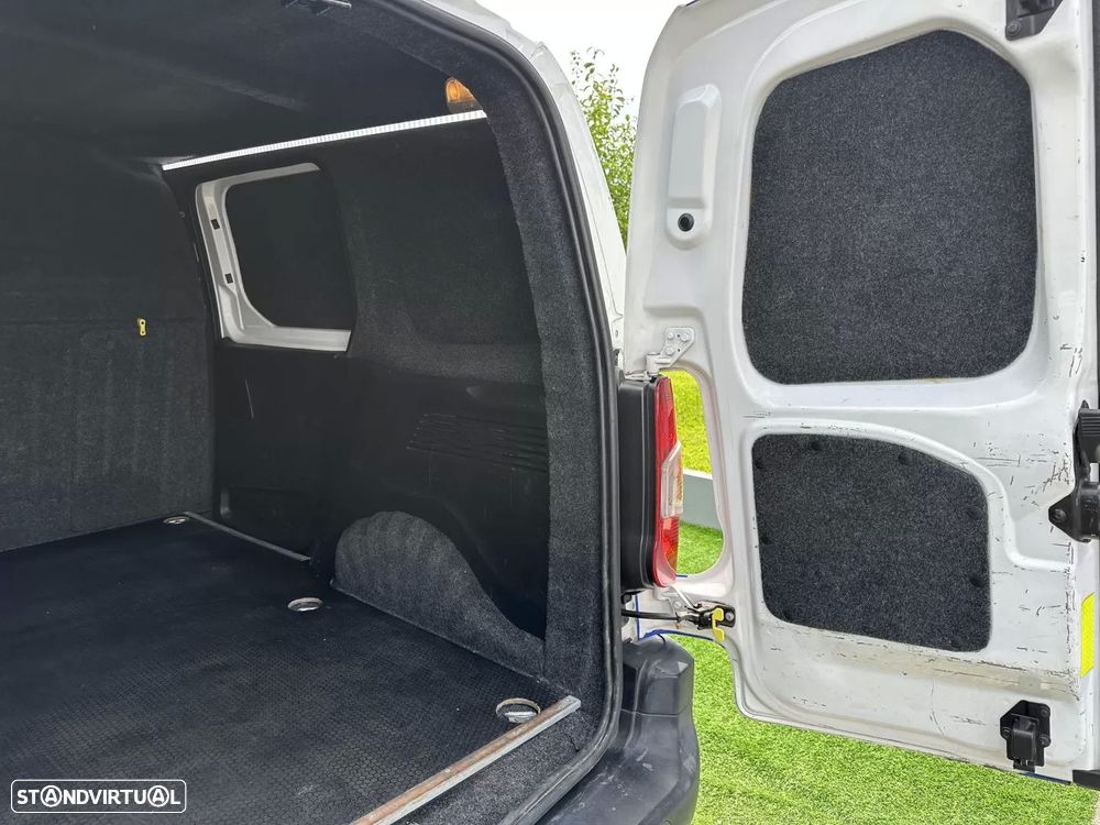 Citroën berlingo 1.5 hdi 3 lugares - 19