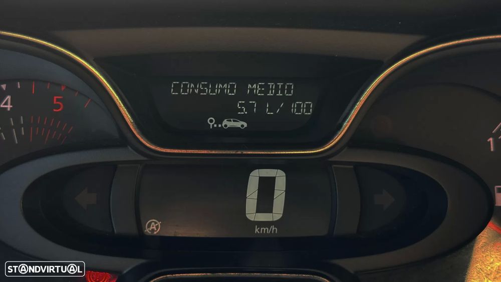 Renault Captur 1.5 dCi Exclusive - 33
