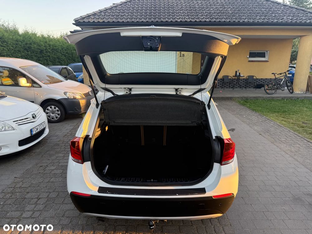 BMW X1 sDrive18d - 32