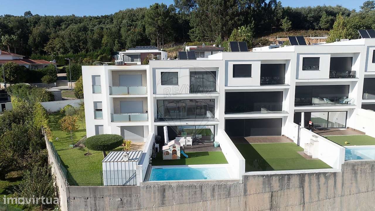 Moradia T3 para venda - Grande imagem: 2/40