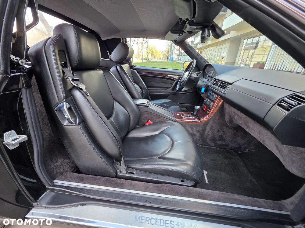 Mercedes-Benz SL - 30