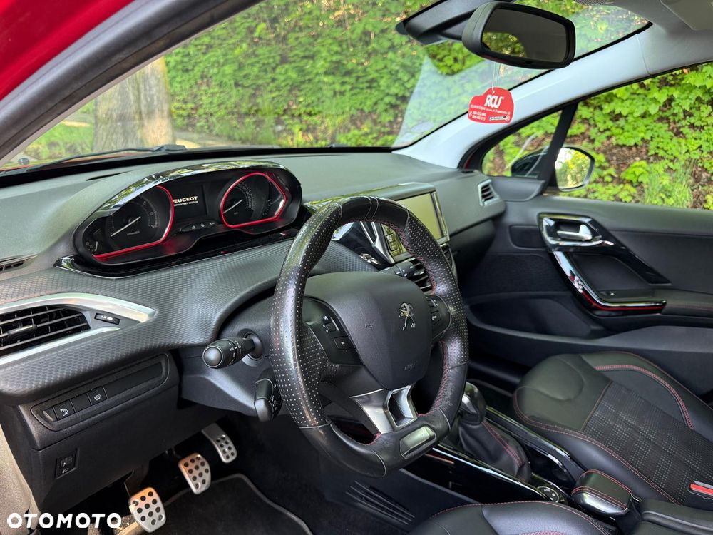 Peugeot 2008 PureTech 110 Stop&Start GT-Line Edition - 17
