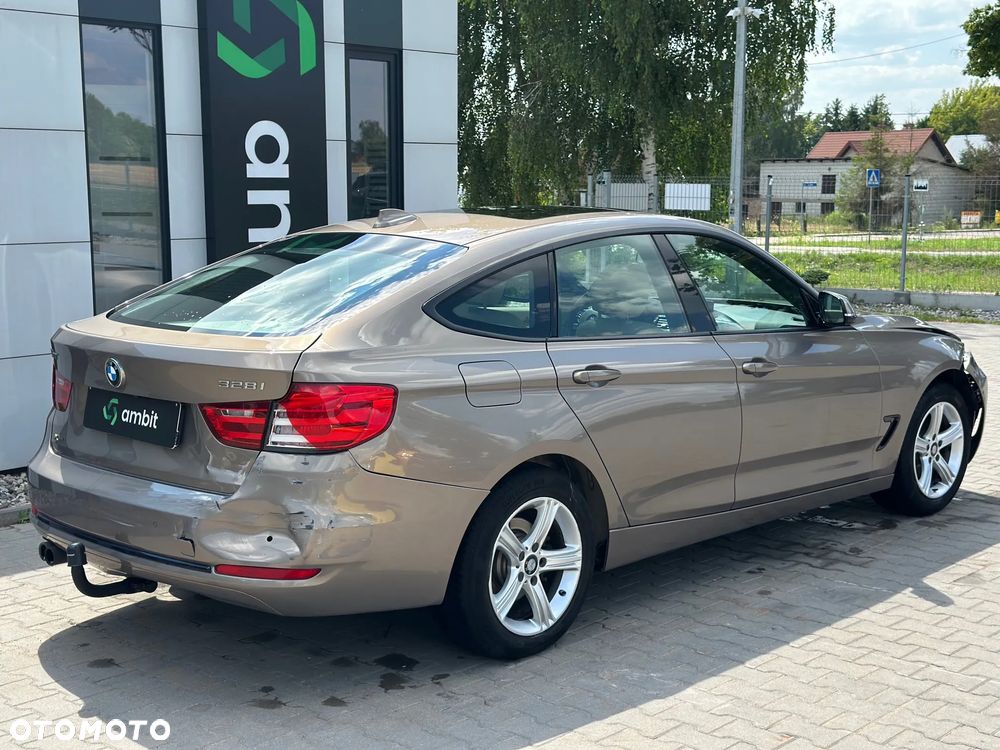 BMW 3GT - 6