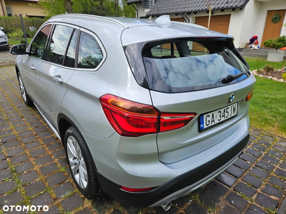 BMW X1 sDrive20d Sport Line - 36