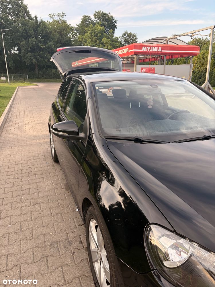 Volkswagen Golf 1.6 TDI Comfortline - 10