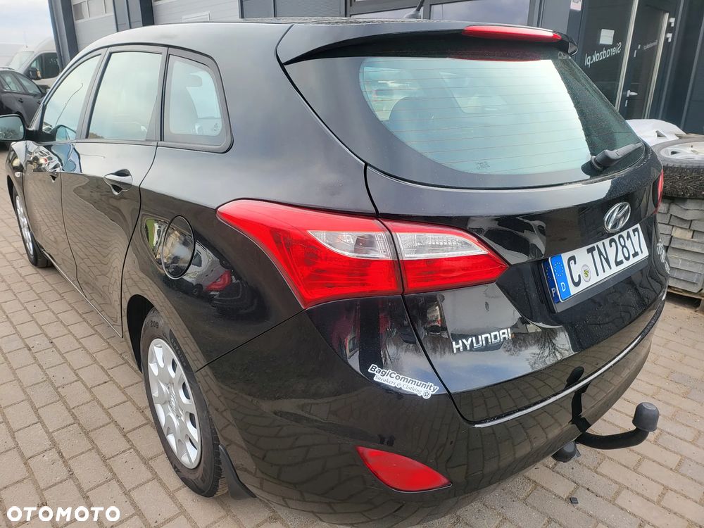 Hyundai i30 1.4 CRDi Premium - 17