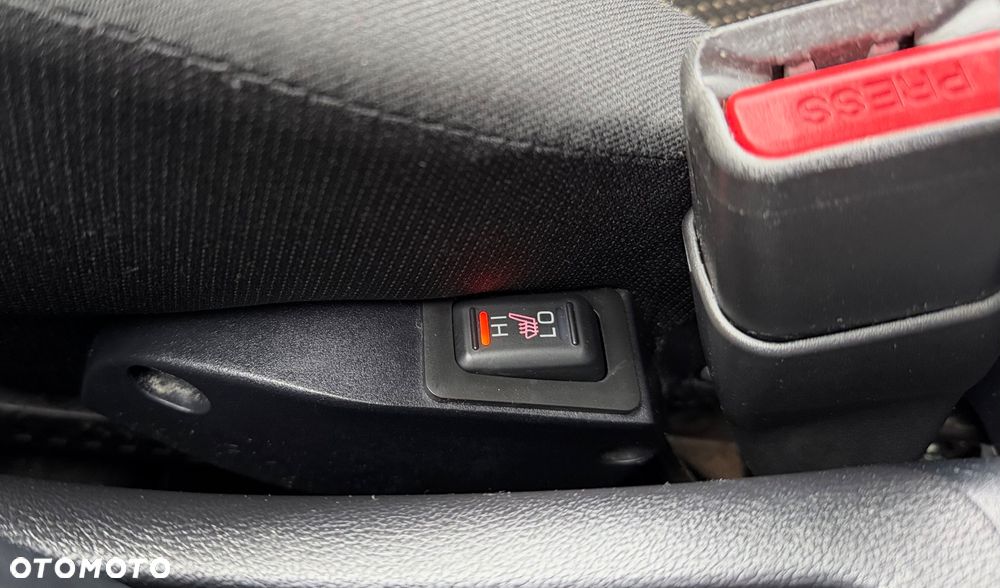 Mitsubishi ASX 1.6 2WD Comfort Edition - 29