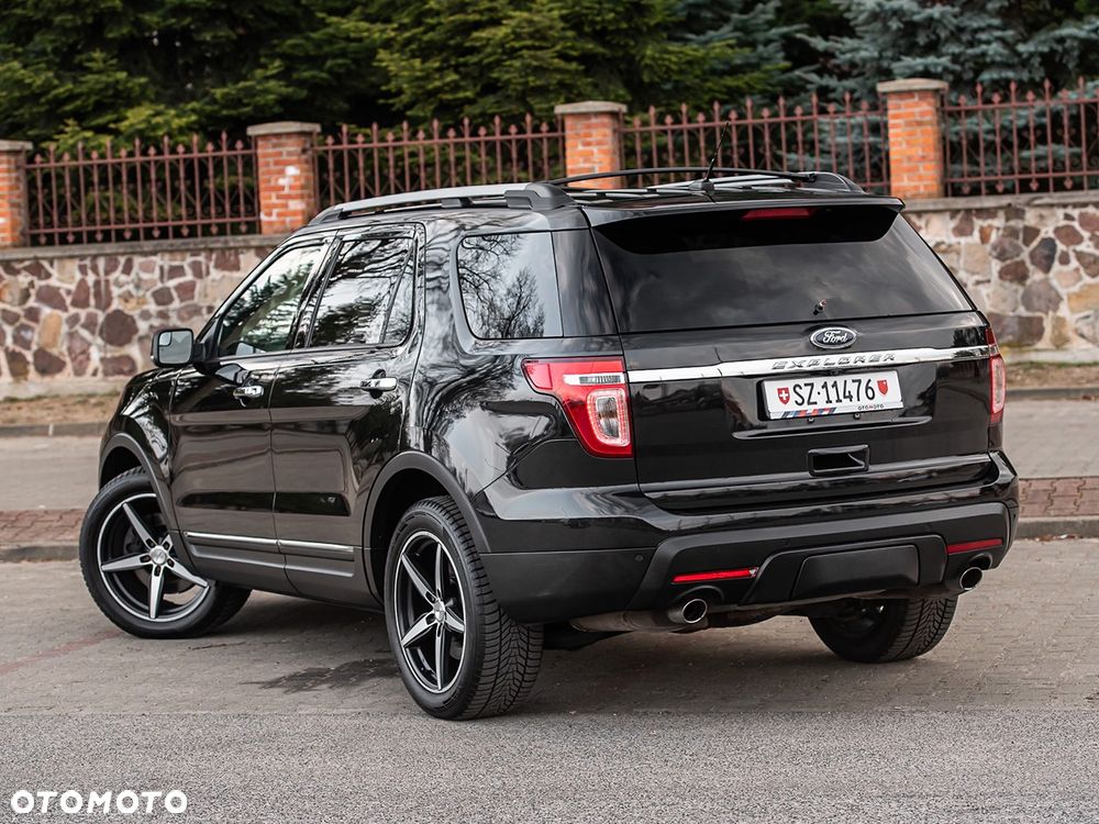 Ford Explorer 4.6 4WD - 12