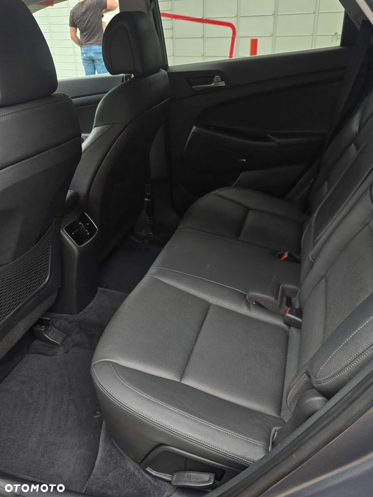 Hyundai Tucson - 12