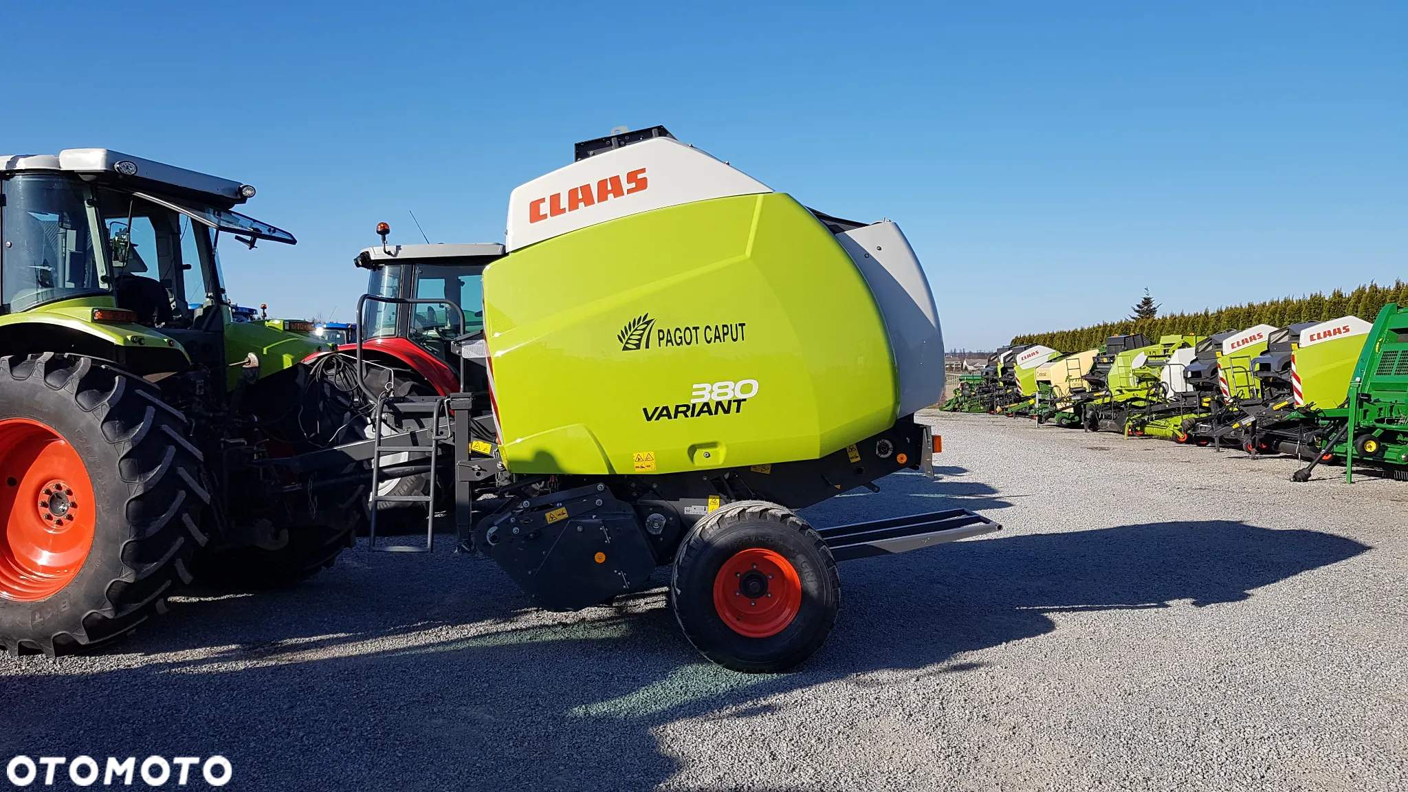 Claas VARIANT 380 - 11