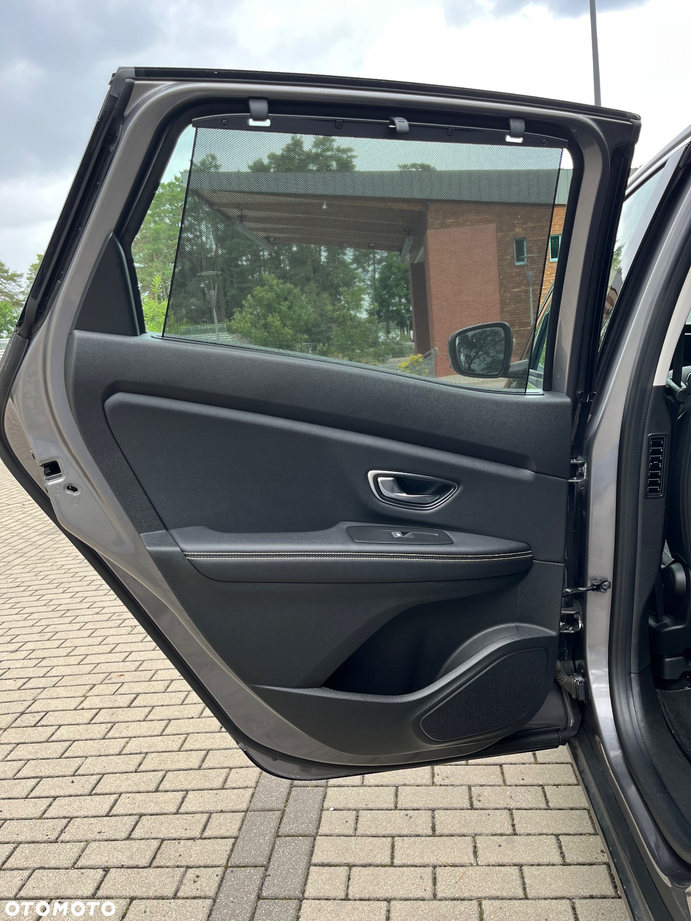 Renault Scenic 1.6 dCi Intens - 16