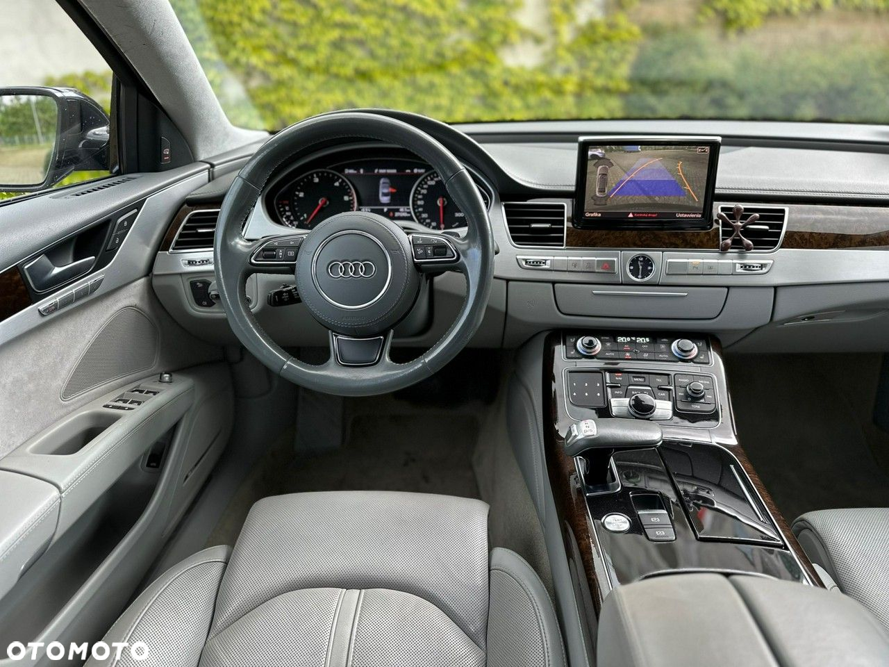 Audi A8 - 17