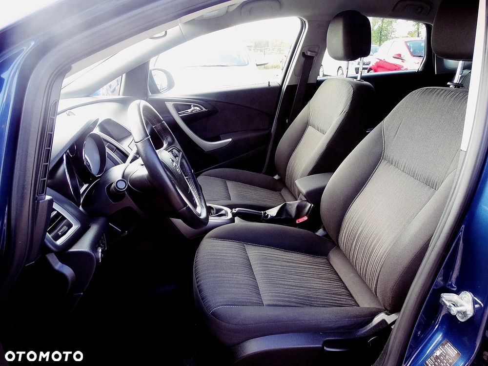 Opel Astra 1.4 Turbo Color Edition - 19