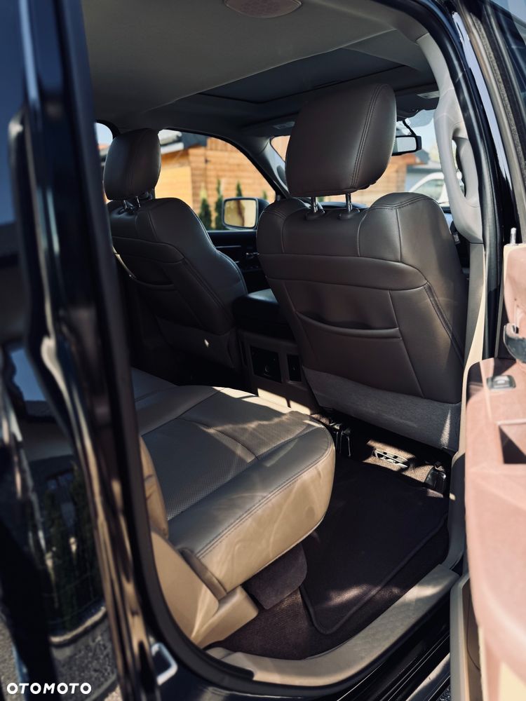 Dodge RAM 5.7 4x4 - 30