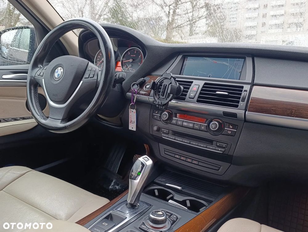 BMW X5 - 7
