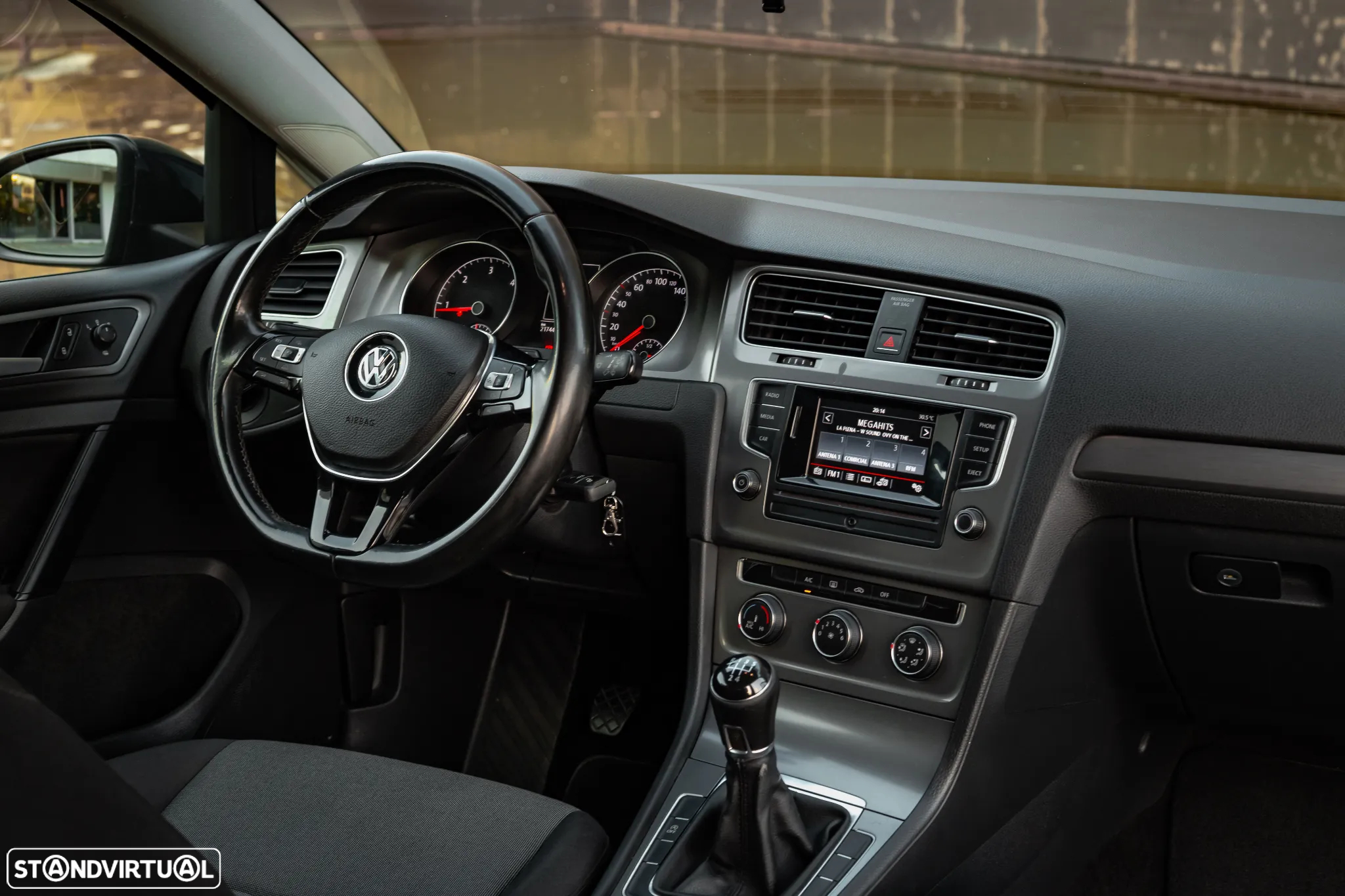 VW Golf 1.6 TDi Trendline - 20