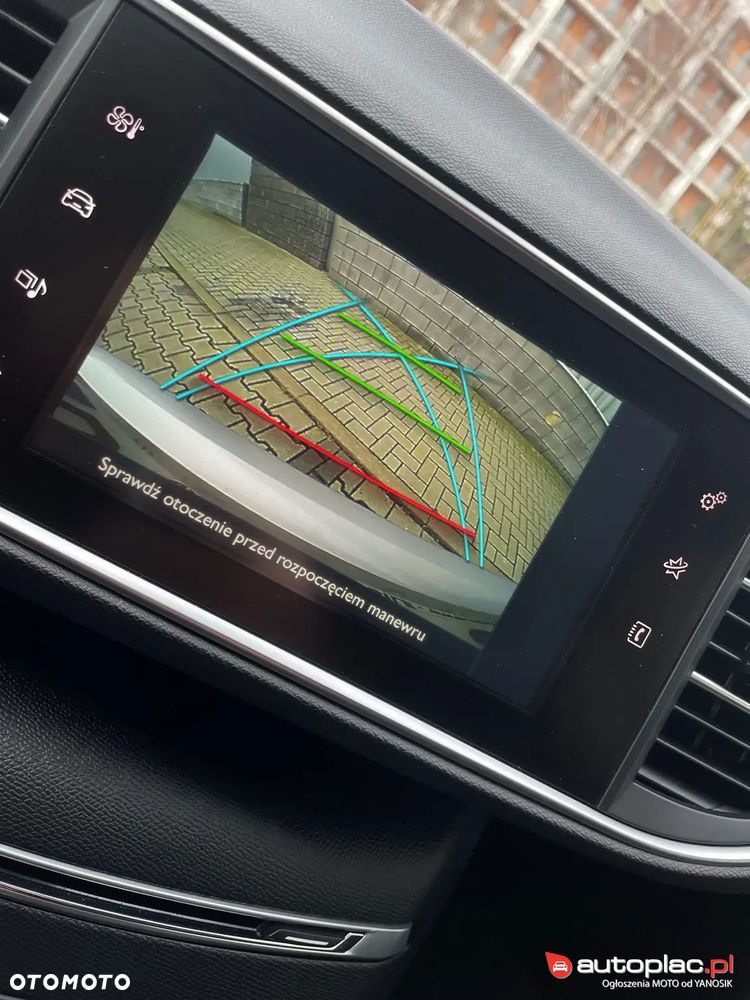 Peugeot 308 1.2 PureTech Allure S&S - 12