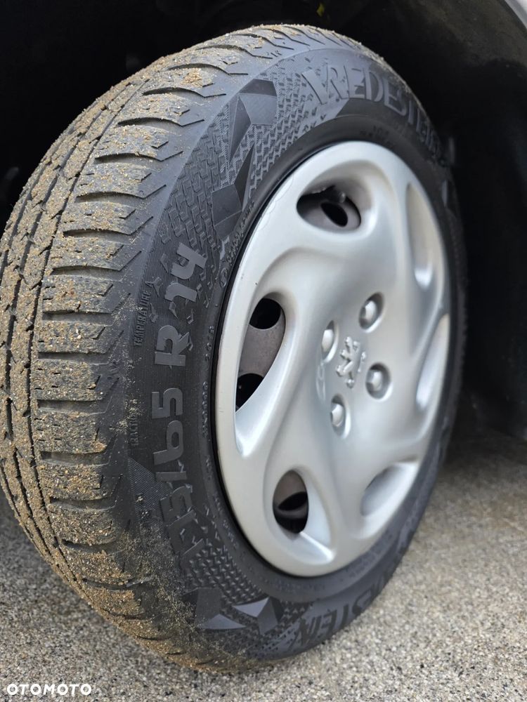 Peugeot 206 75 Grand Filou - 16