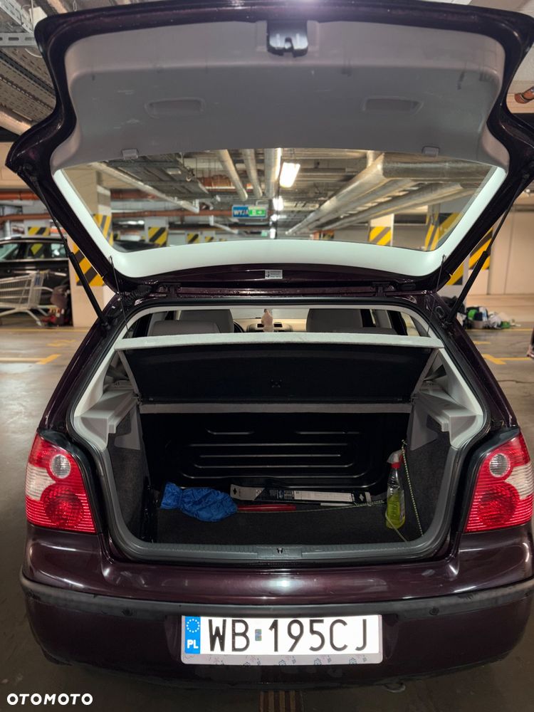 Volkswagen Polo 1.2 - 10