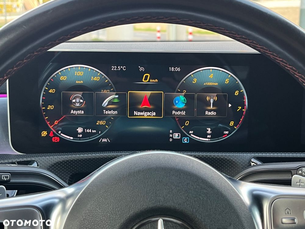 Mercedes-Benz CLA 220 AMG Line 7G-DCT - 21