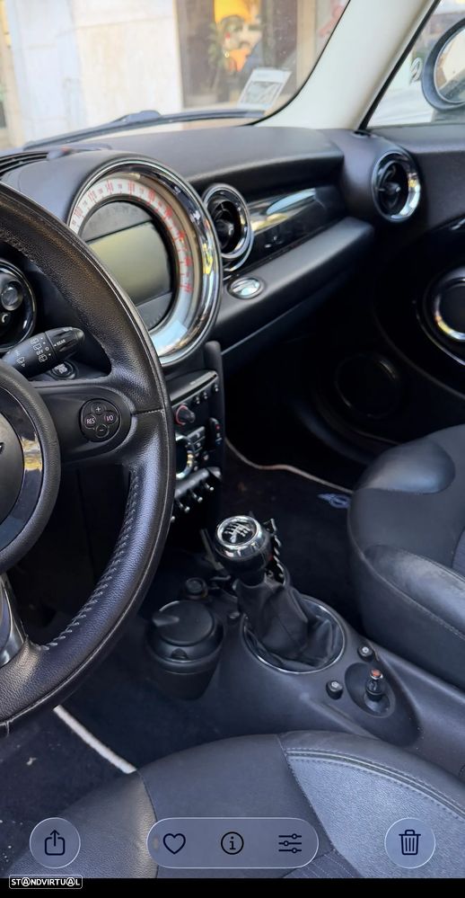 MINI 3 Portas Cooper D - 9