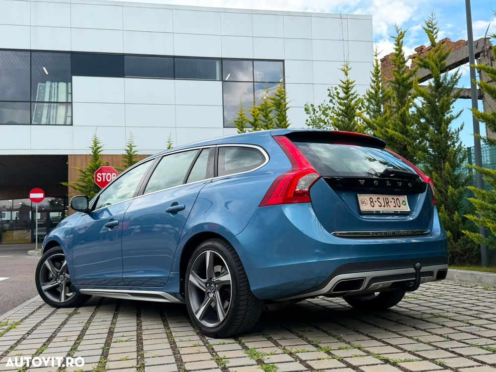 Volvo V60 D5 AWD Summum - 3