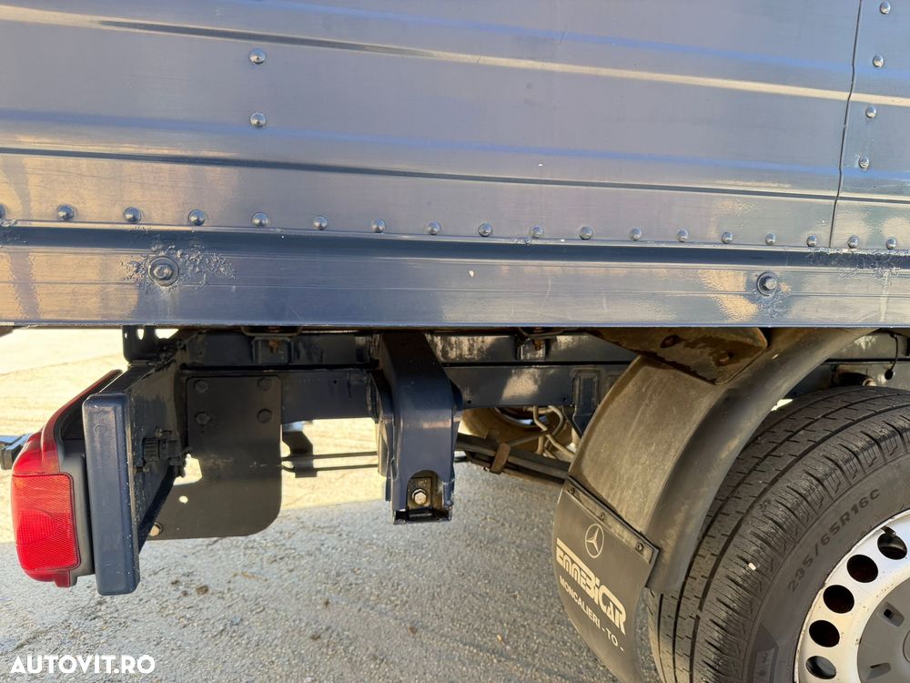 Mercedes-Benz Sprinter 318 - 20