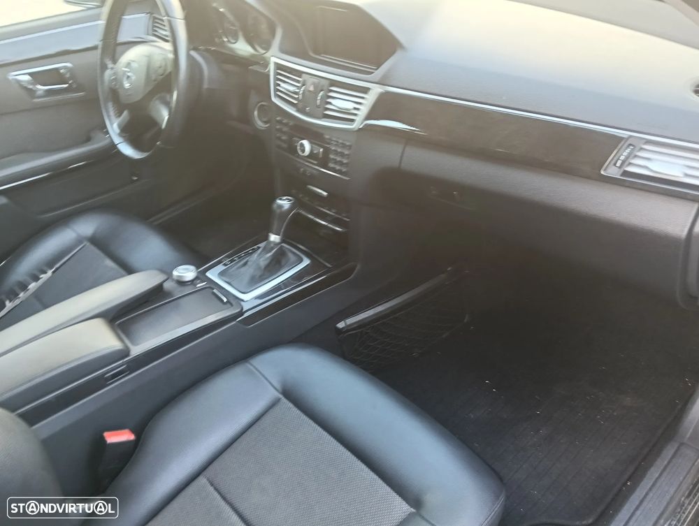 Mercedes-Benz E 250 CDI Avantgarde BE Auto. - 8