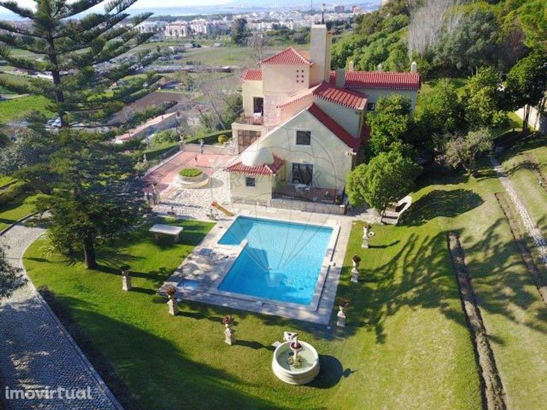 Moradia T10 para venda - Grande imagem: 3/32