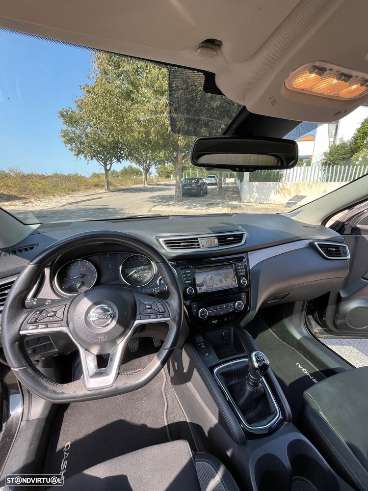 Nissan Qashqai 1.2 DIG-T N-Connecta RS+PS 18 - 8
