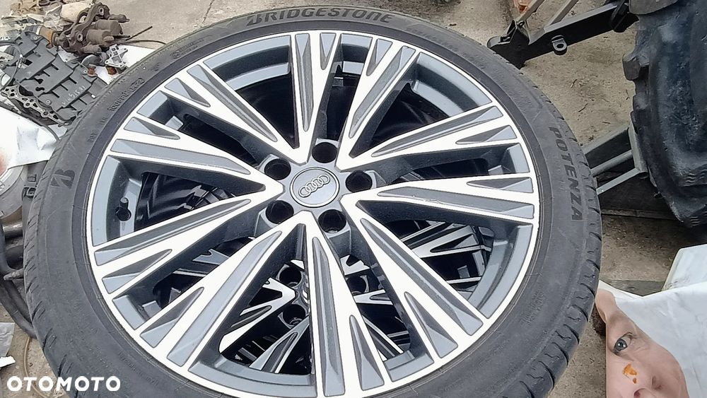 Koła letnie Audi A6 C8 OE 8.5" x 20H2 ET43   4K0601025J