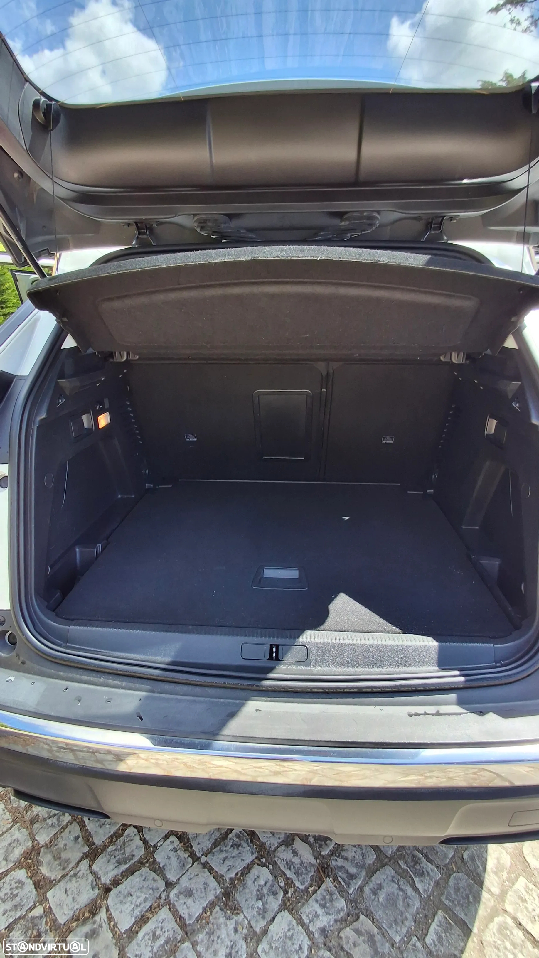 Peugeot 3008 1.5 BlueHDi Allure - 10