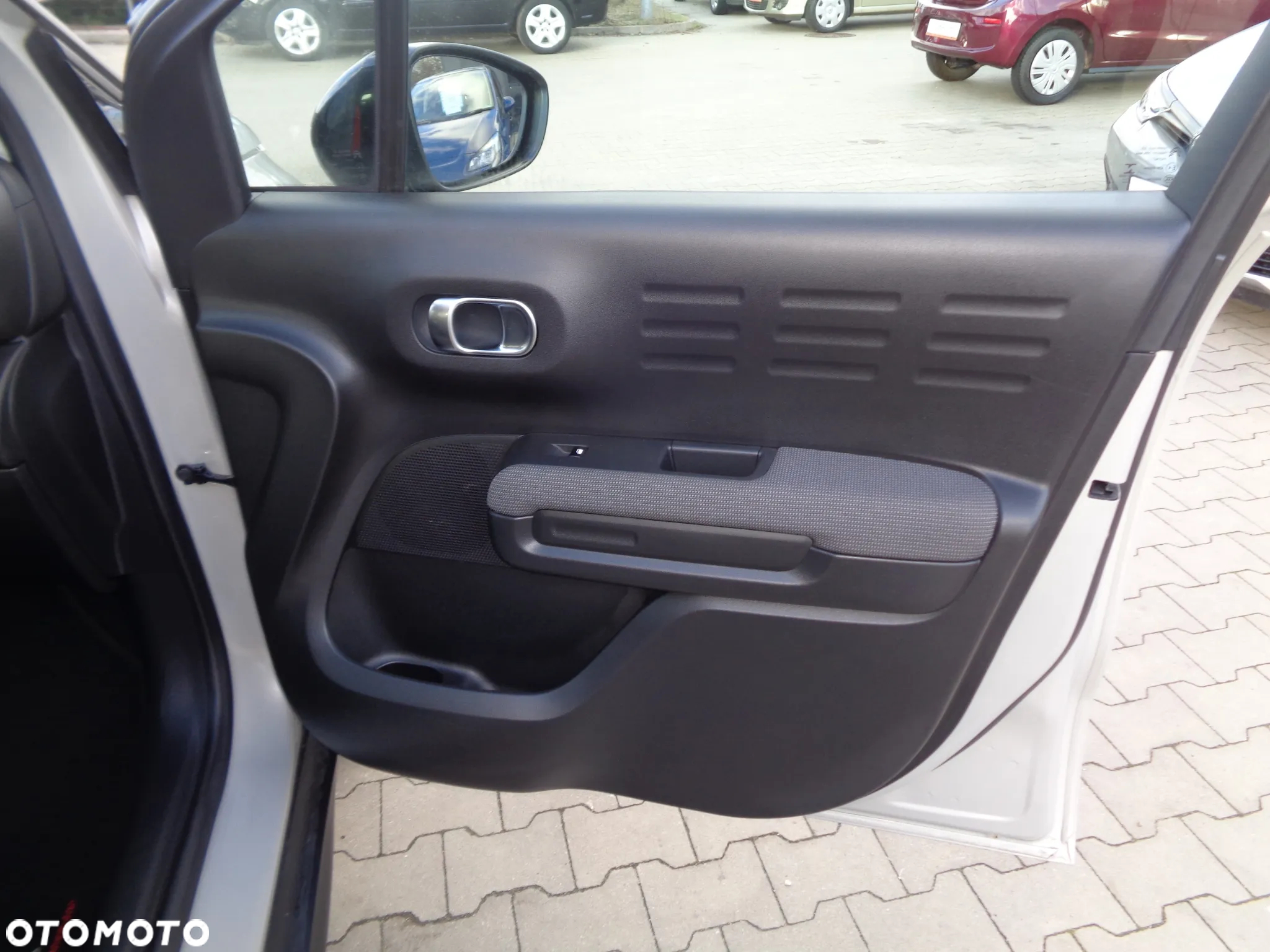 Citroën C3 Aircross 1.5 BlueHDi Shine S&S - 20