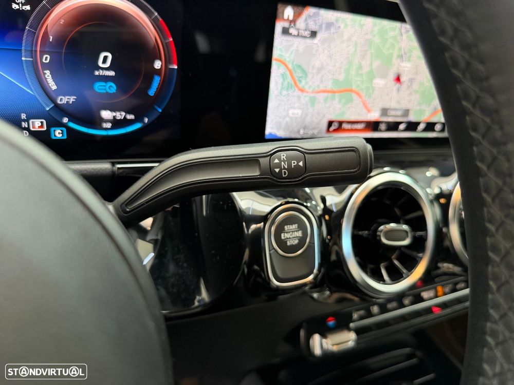 Mercedes-Benz GLA 250 e Progressive - 17
